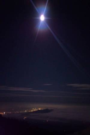 夜の富士山