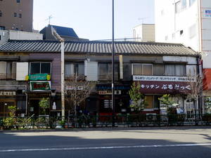 墨田区のキッチンぶるどっぐ