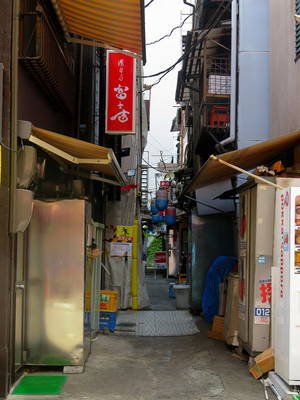 上野の焼肉屋で交流会？