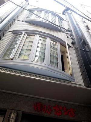 上野アンダーグラウンドな焼肉店